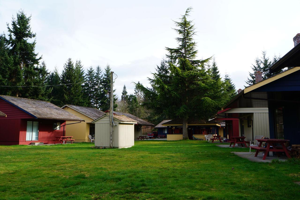 Riverside Resort & Rv Park Qualicum Beach Exterior foto